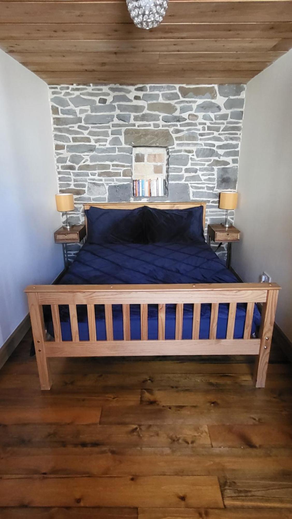 Ty Taf 2 Bed Cottage With Deck & Easy Transport Links Cardiff Exterior foto